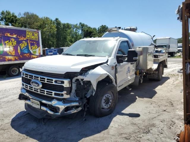 2023 Ford F600 Super Duty