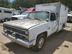 Camiones salvage sin ofertas aún a la venta en subasta: 1983 Chevrolet C30