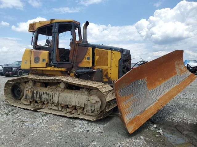 2012 John Deere Dozer