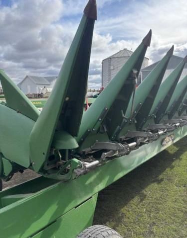2008 John Deere 608C