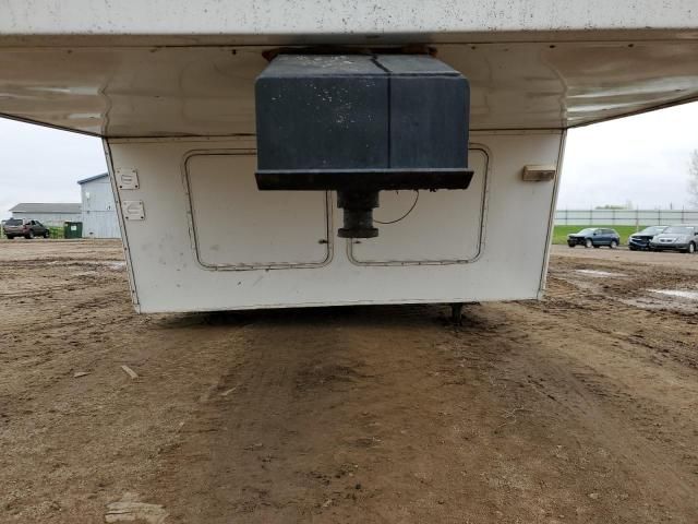 1999 Cardinal 5th Wheel