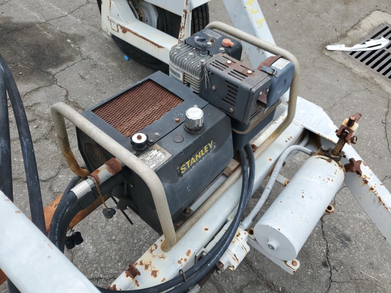 1990 Slabach Reel Trailer