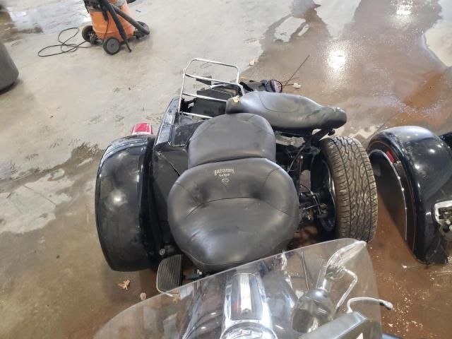 2011 Harley-Davidson Flhtcutg