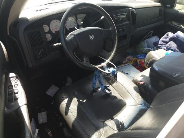 2005 Dodge RAM 1500 ST