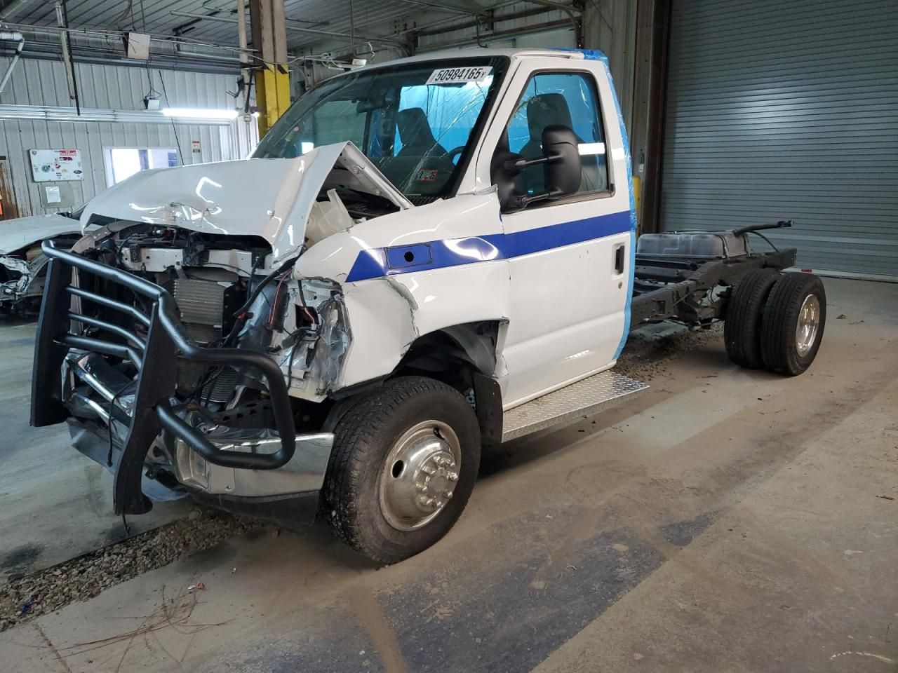 2024 Ford Econoline E350 Super Duty Cutaway Van