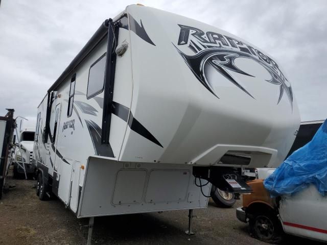 2013 Keystone 2013 Dutchman Raptor