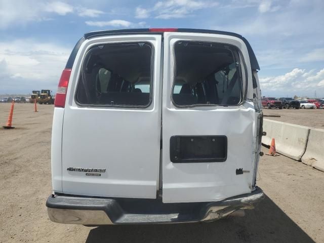 2016 Chevrolet Express G3500 LT