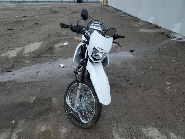 2024 Honda XR150L E