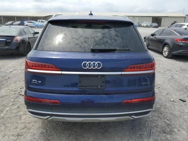 2022 Audi Q7 Premium Plus