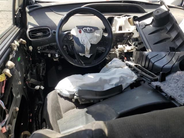 2020 Toyota Prius Prime le