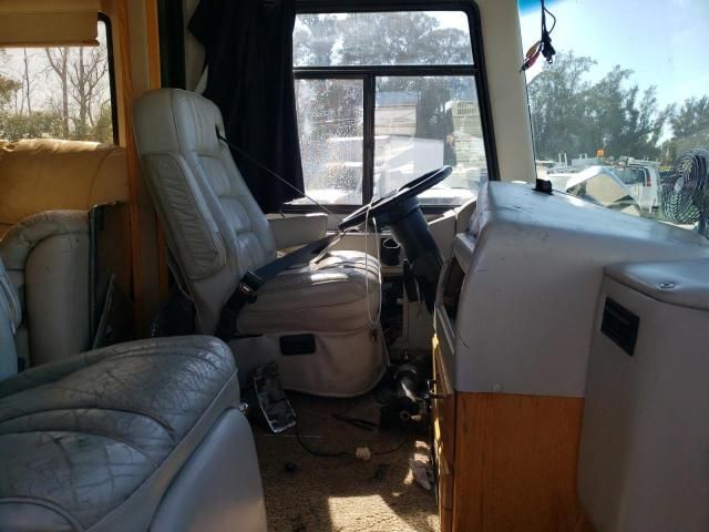2000 Roadmaster Rail Executive Signature