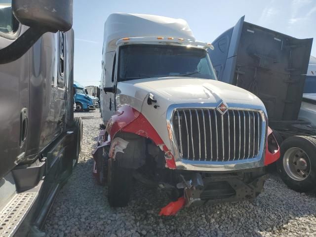 2021 International LT625