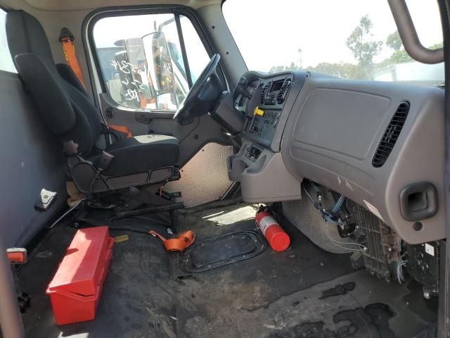 2020 Freightliner M2 106 Medium Duty