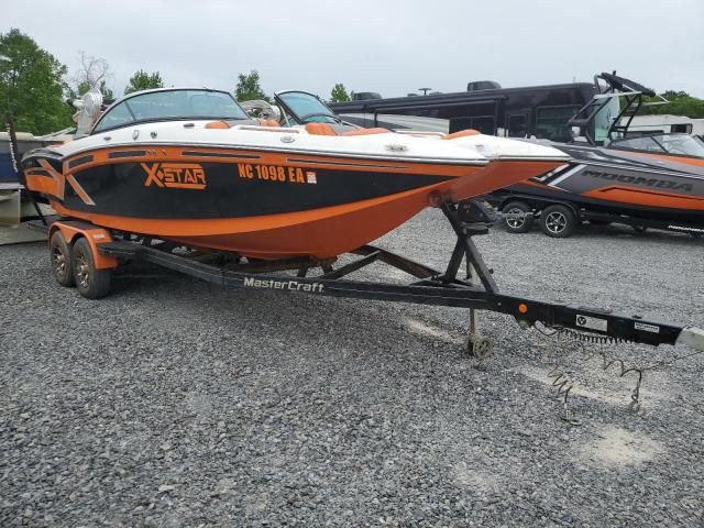 2013 Mastercraft Boat