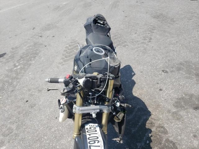 2011 Suzuki GSX750