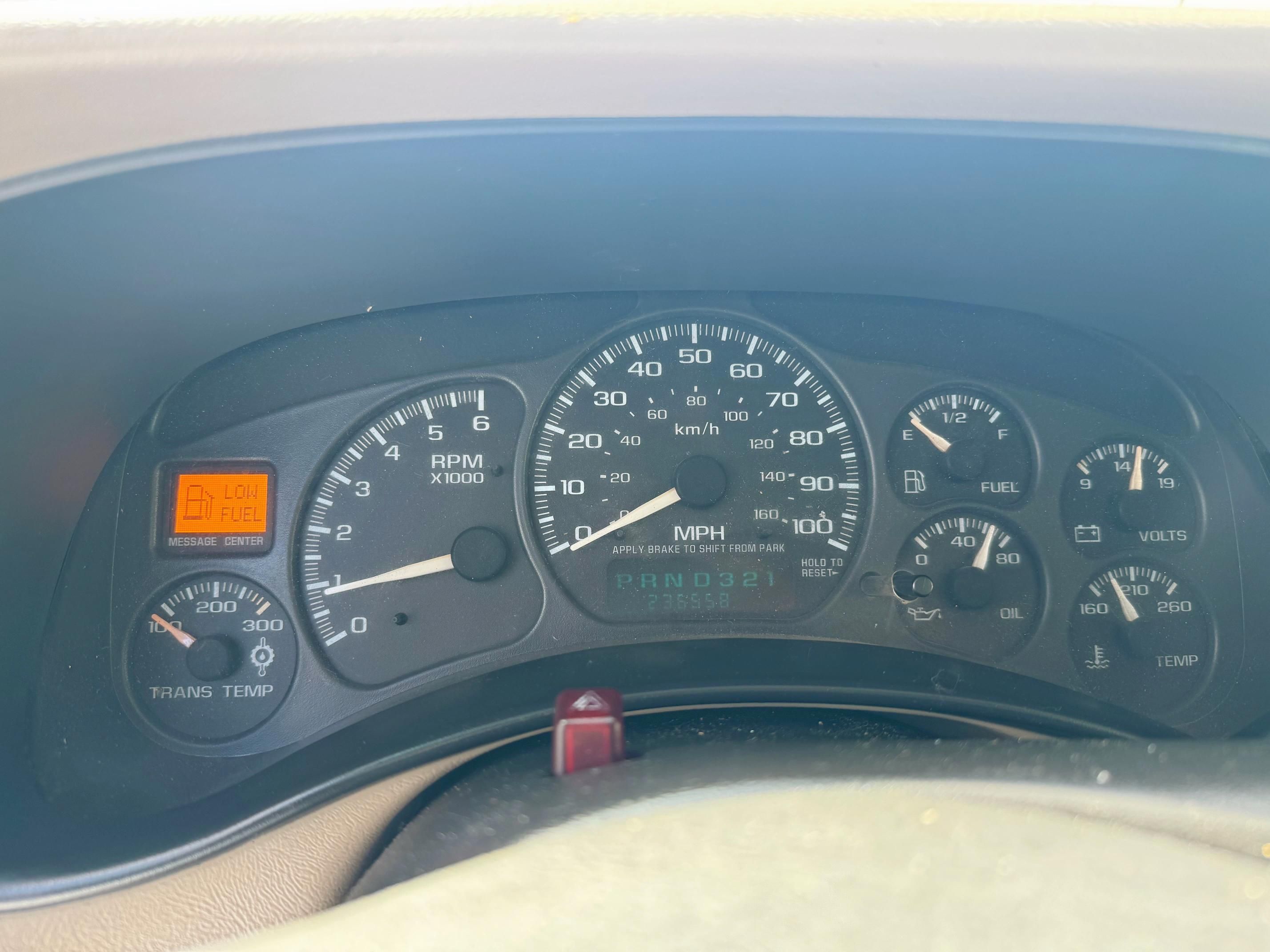 2002 GMC Sierra K2500 Heavy Duty