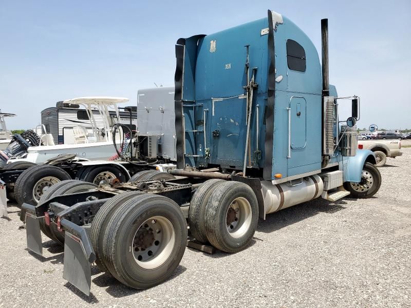 2006 Freightliner Conventional FLD132 XL Classic
