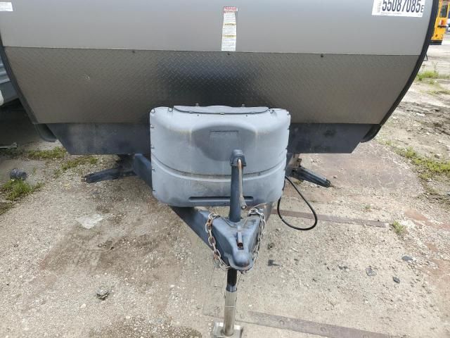 2016 Catalina Trailer