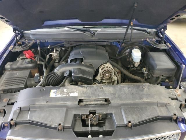 2010 Chevrolet Avalanche LS