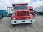 1999 International 2000 2674