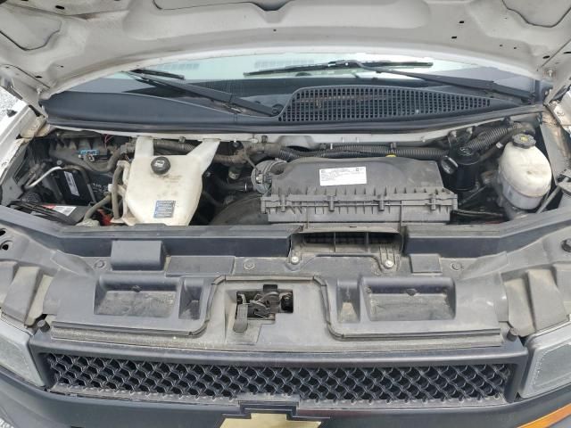2021 Chevrolet Express G2500