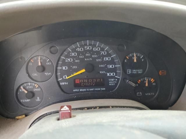 2001 GMC Safari XT