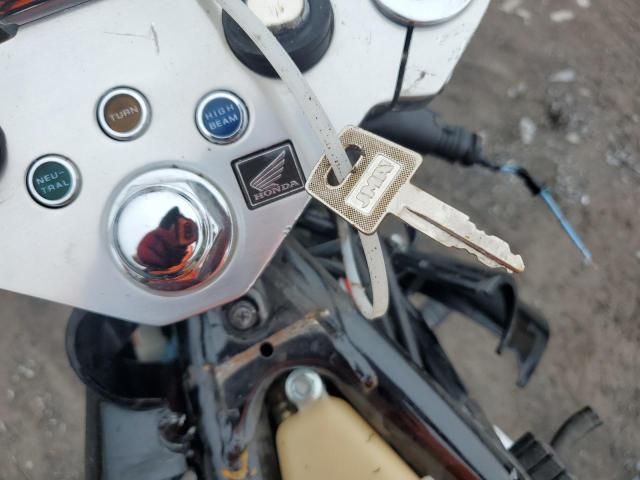 2004 Honda VT600 CD