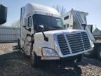 2014 Freightliner Cascadia Semi Truck