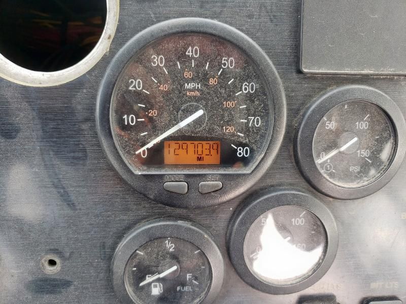 2011 Capacity TJ5000 Yard Truck