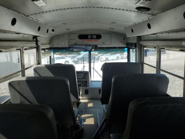 2013 Thomas School Bus