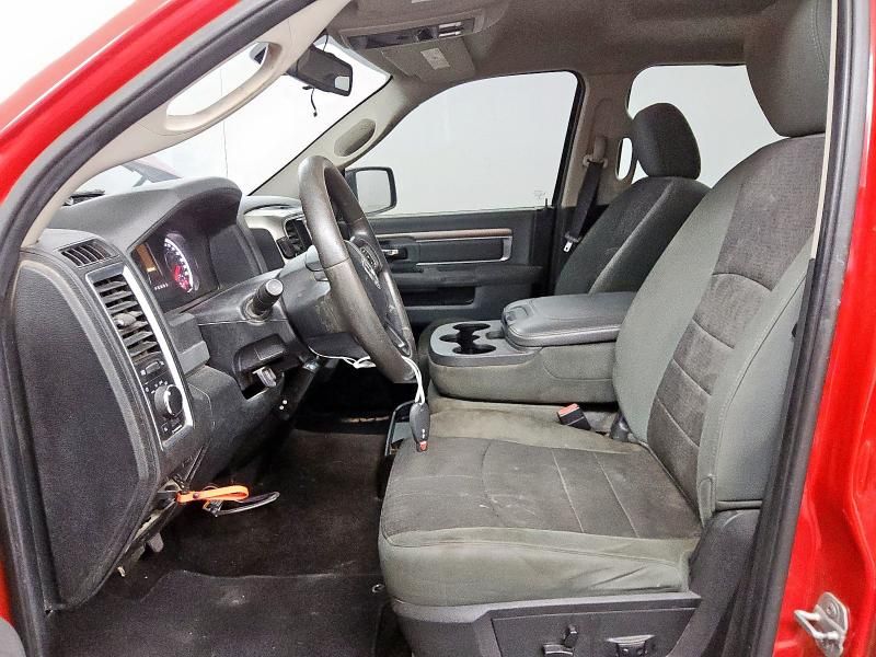 2015 Dodge RAM 1500 SLT