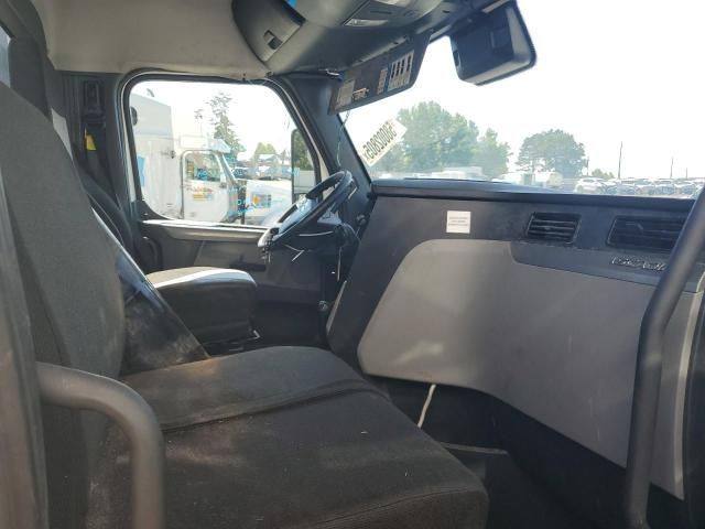 2021 Freightliner Cascadia 126 Semi Truck