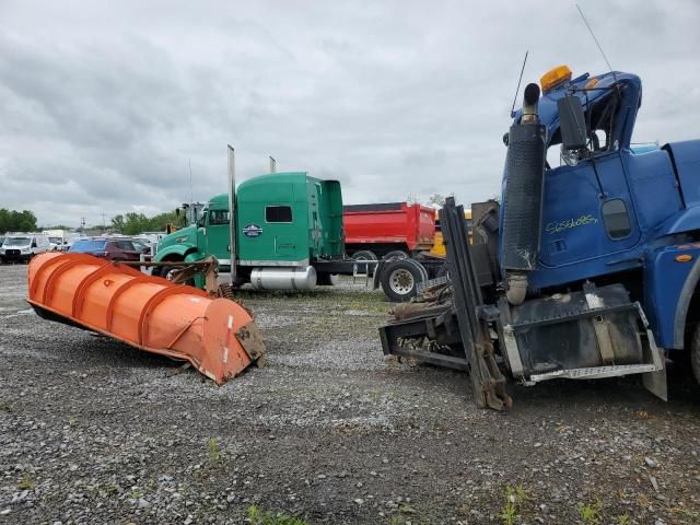 2010 Freightliner FLD120 Dump Truck