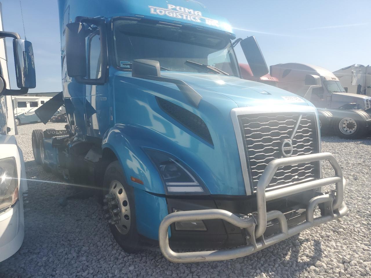 2022 Volvo VN VNL