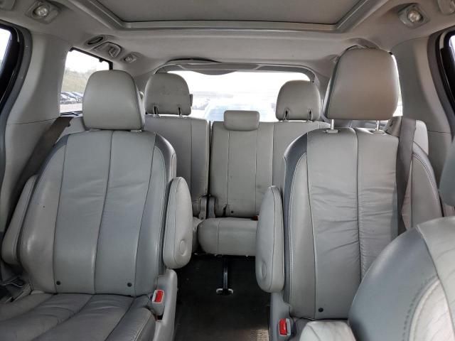 2011 Toyota Sienna XLE