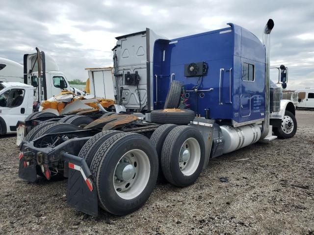 2015 Peterbilt Tractor 2015 Peterbilt 389 Semi Truck
