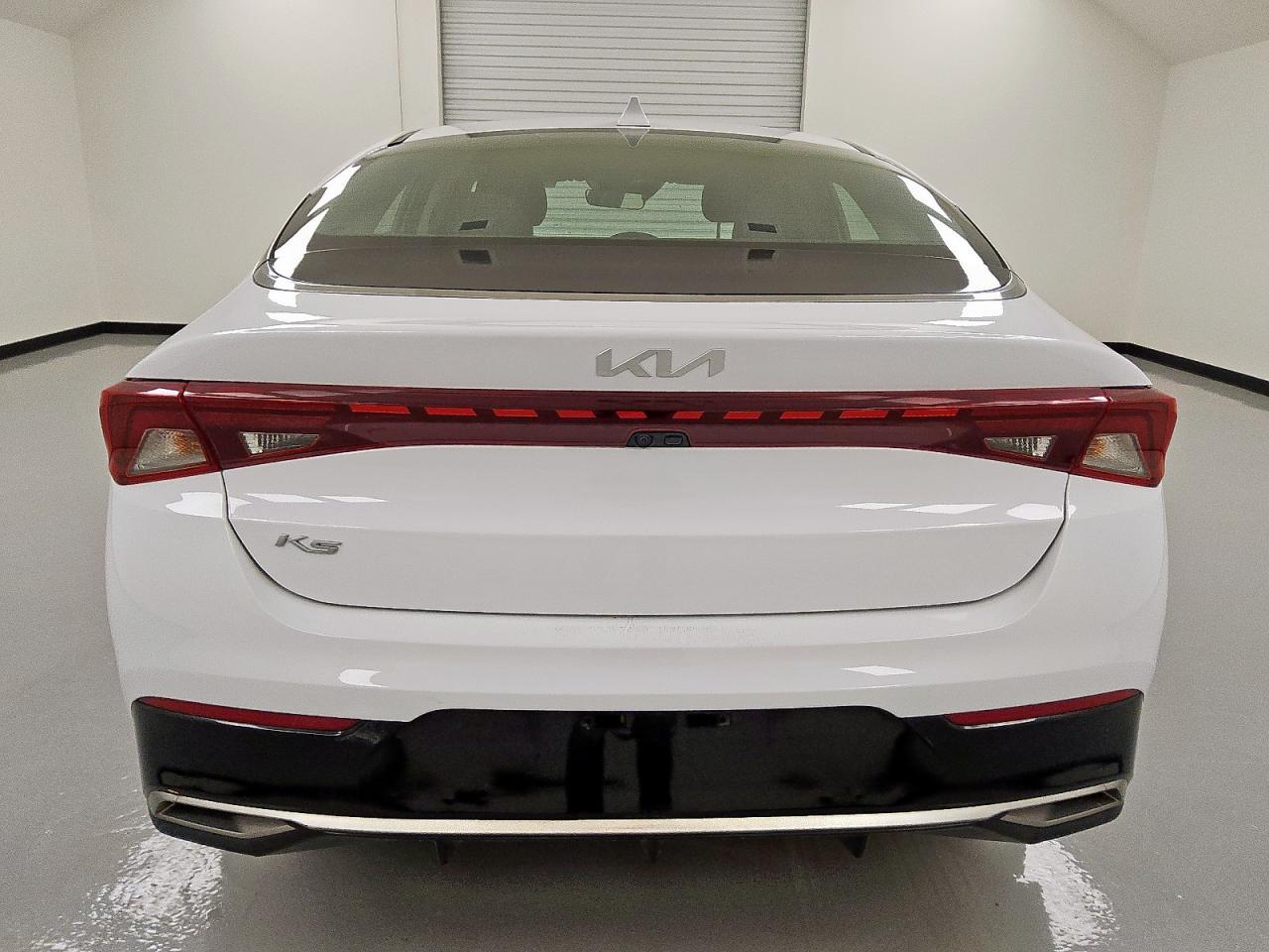 2022 KIA K5 lxs