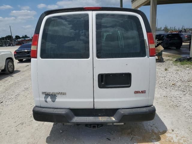 2005 GMC Savana G2500