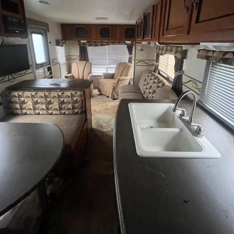 2010 Coachmen Freedpress