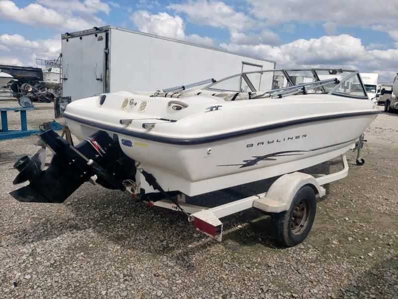 2003 Bayliner Boat