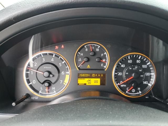 2012 Nissan Armada SV