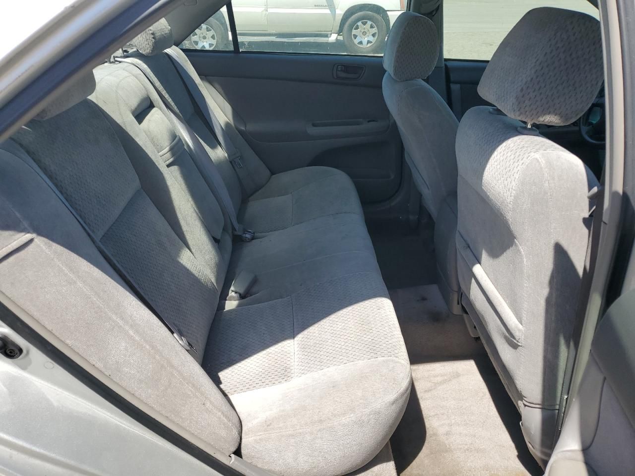 2003 Toyota Camry le