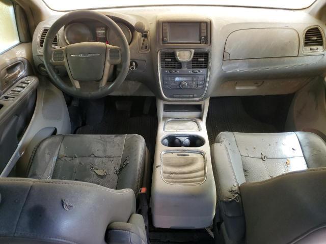 2014 Chrysler Town & Country Touring l
