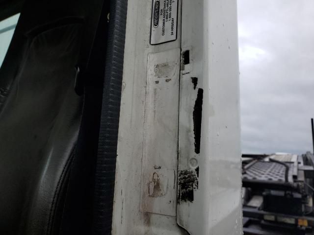 2006 Freightliner Columbia 102 Car Carrier Truck With Car Carrier TR