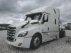 2019 Freightliner Cascadia 126 Semi Truck