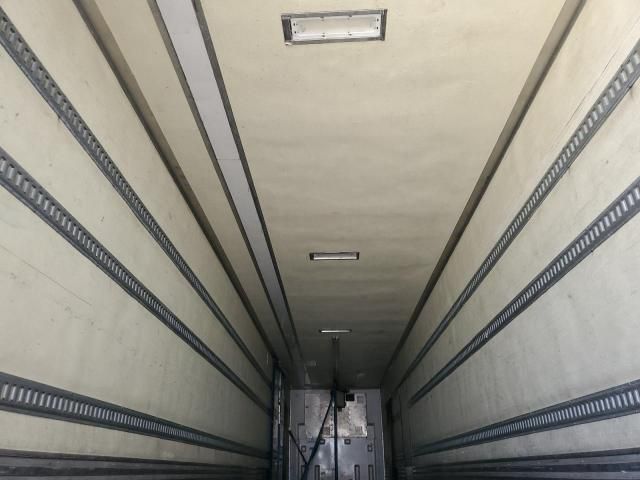 2014 Utility VS2RA Refrigerated Van Trailer