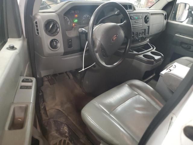 2013 Ford Econoline E250 Van