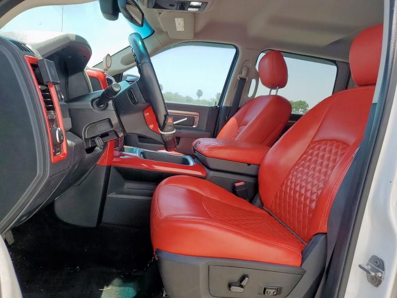 2016 Dodge RAM 1500 SLT
