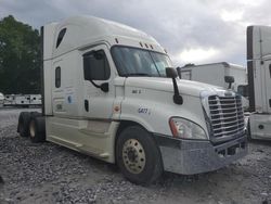 Salvage Trucks for sale at auction: 2015 Freightliner Cascadia Semi Truck