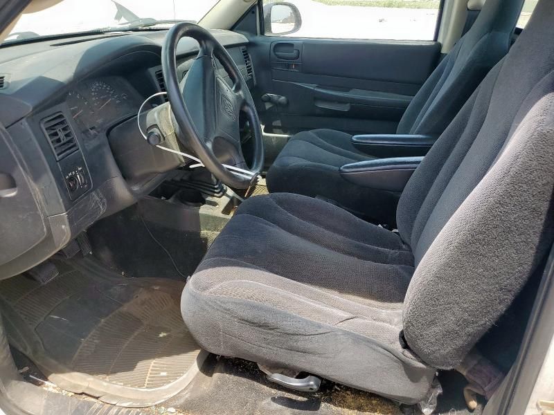 2004 Dodge Dakota SXT